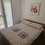 Apartamento S + A